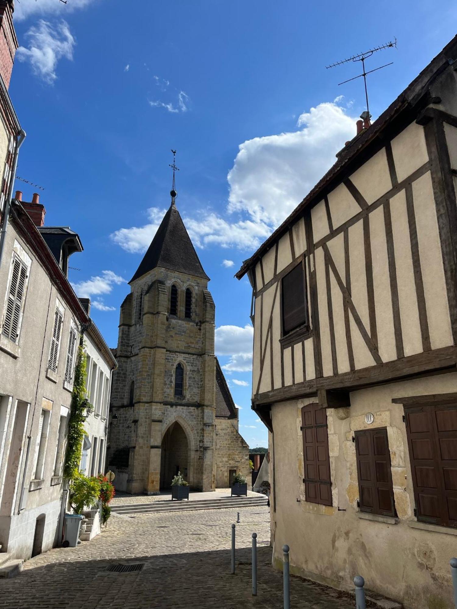 La Confiserie , Vierzon , Proche Gare , Tout Confort מראה חיצוני תמונה